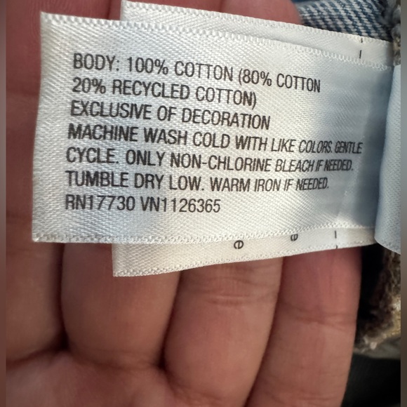 Universal Thread Jeans - Picture 8 of 8